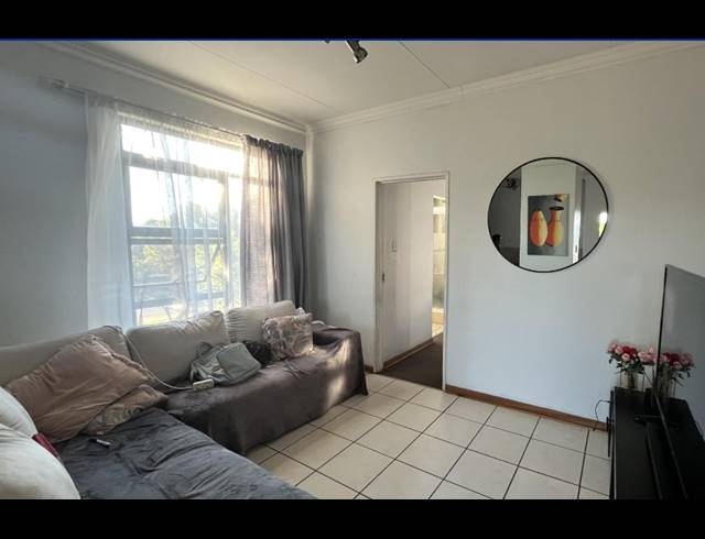 1 BEDROOM APARTMENT FOR SALE IN WILLOWS